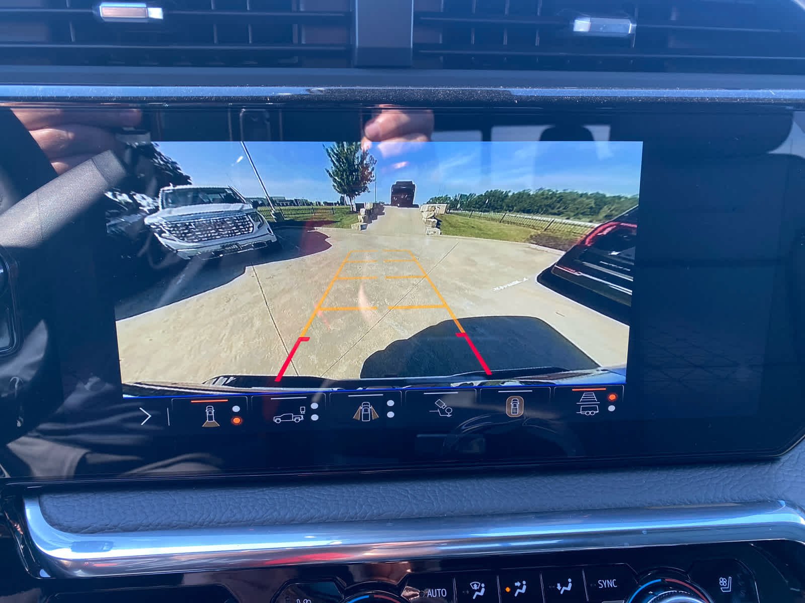 2026 GMC Sierra 2500HD Denali - Photo 15