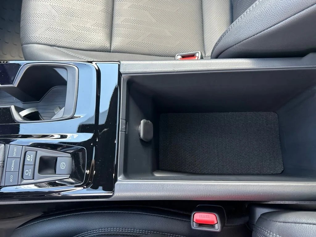 New 2026 Ocean Gem Toyota XSE image 23