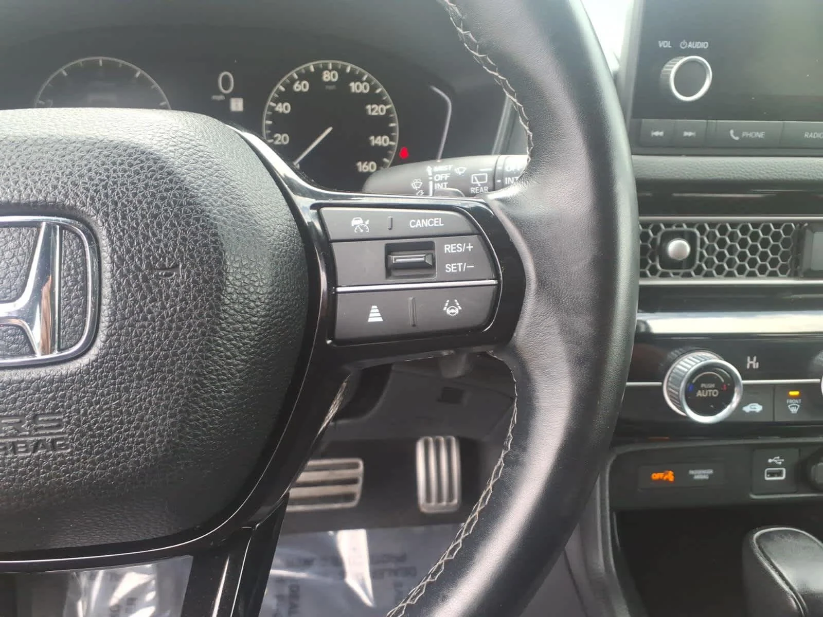 2024 Honda Civic Hatchback Sport - Photo 23