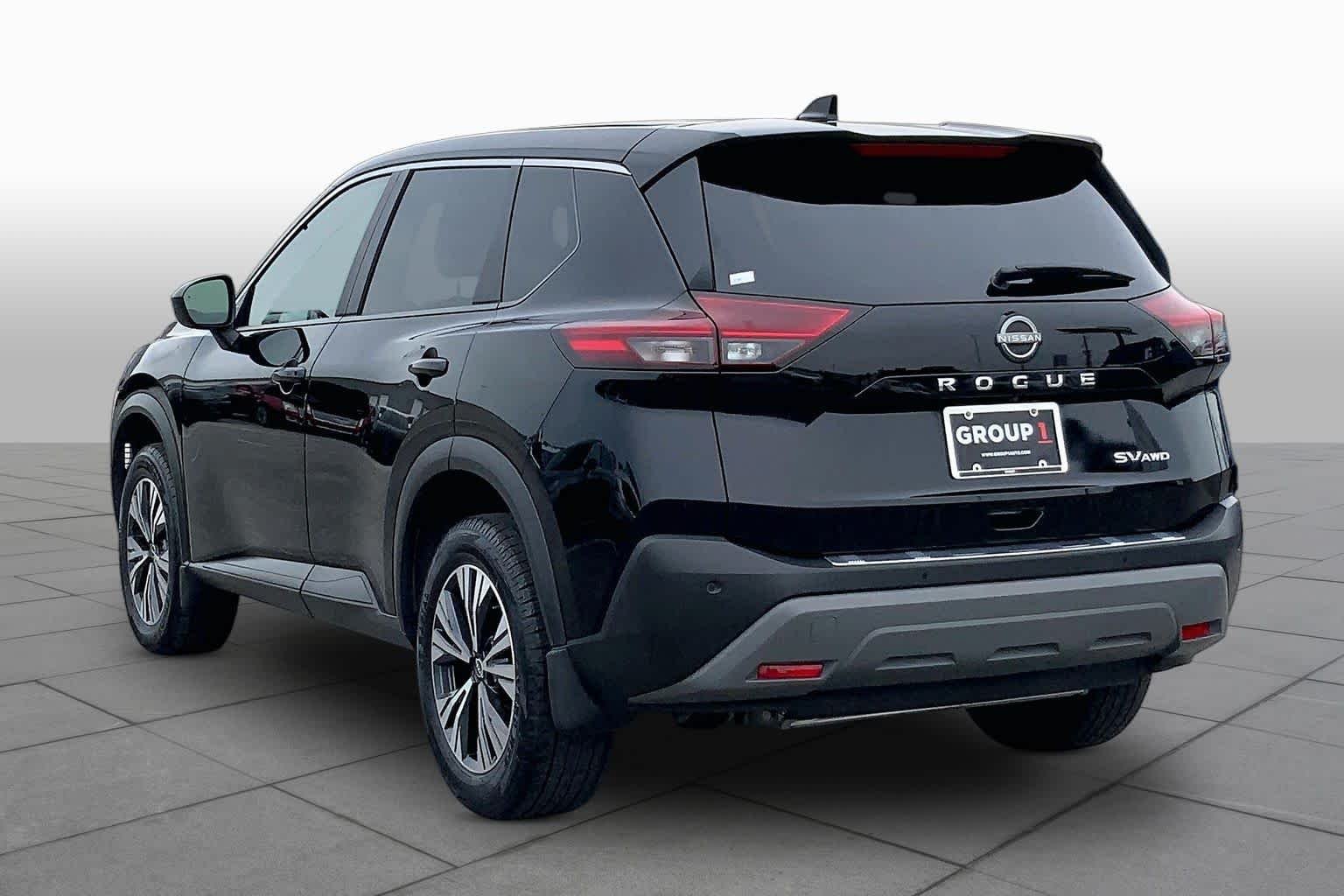 Used 2023 Black Nissan SV image 12