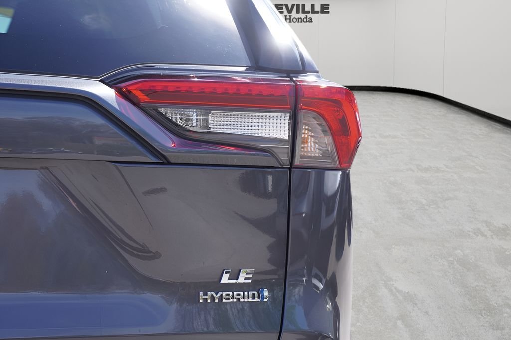 Used 2024 Magnetic Gray Metallic Toyota LE image 9