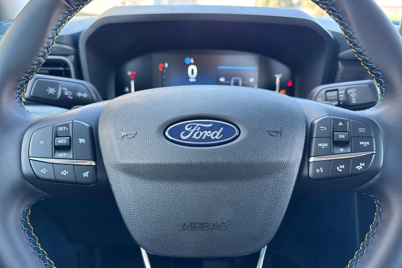 New 2026 Space White Metallic Ford Lobo™ image 25