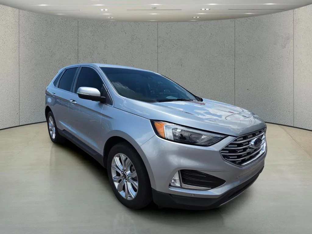 Certified Used 2023 Silver Ford Titanium image 7