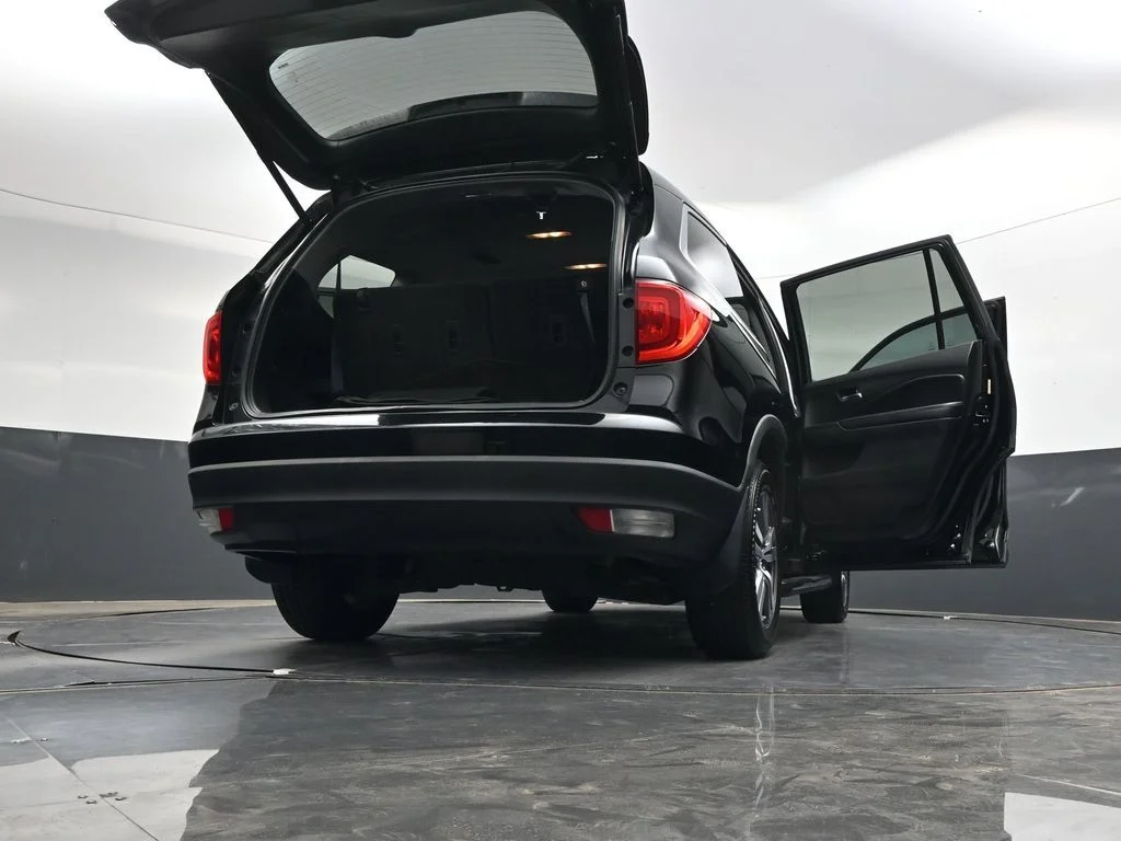 Used 2016  Honda EX-L image 40