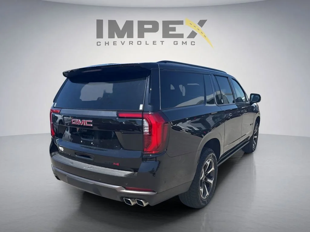 Used 2025 Onyx Black GMC AT4 Ultimate image 5