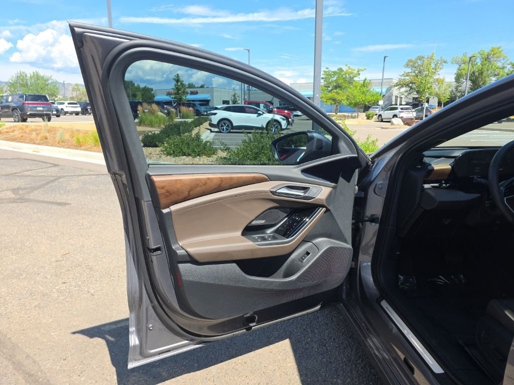 Used 2025 Gray Metallic Audi Premium Plus image 9