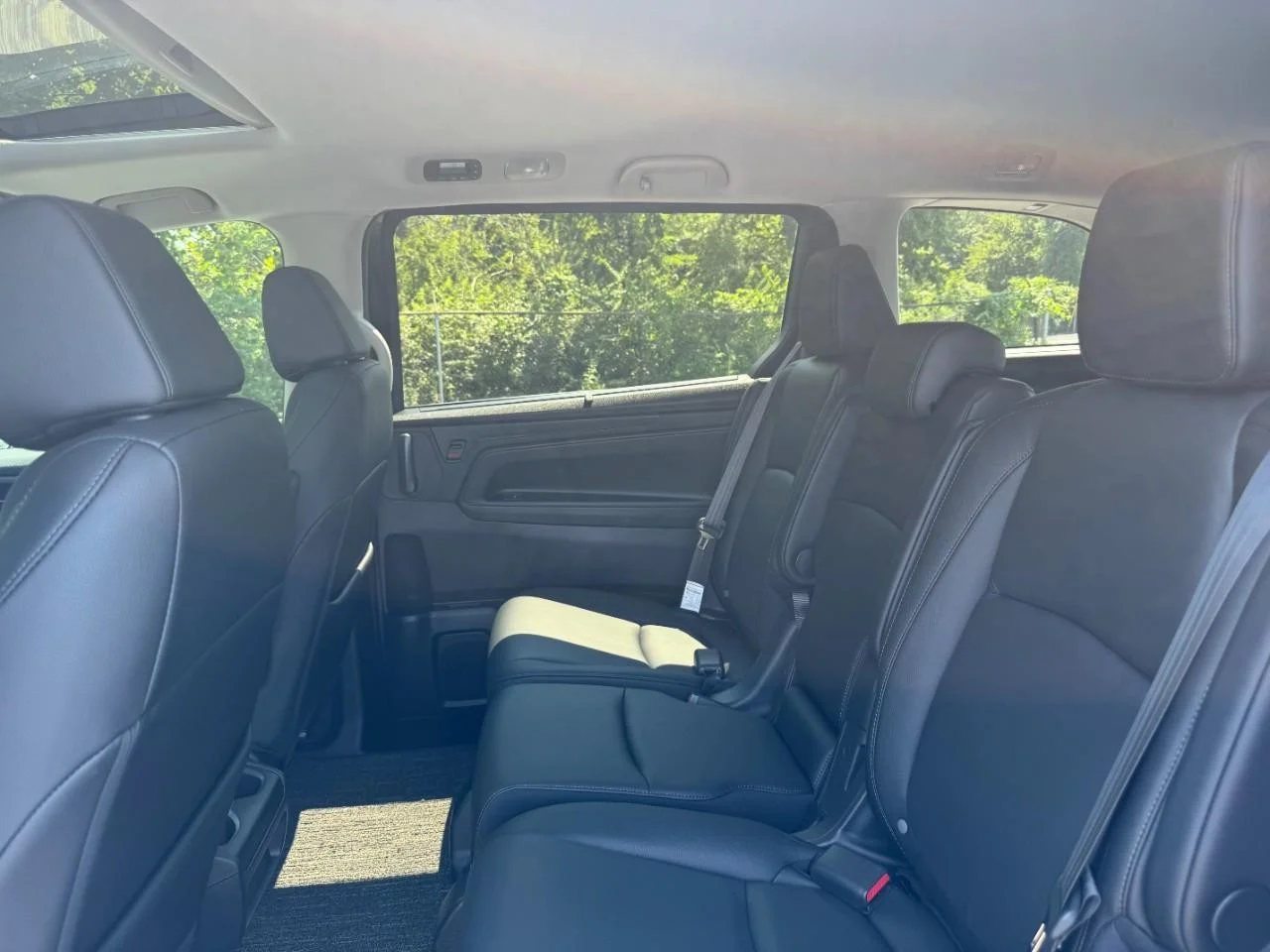 2026 Honda Odyssey EX-L - Photo 11