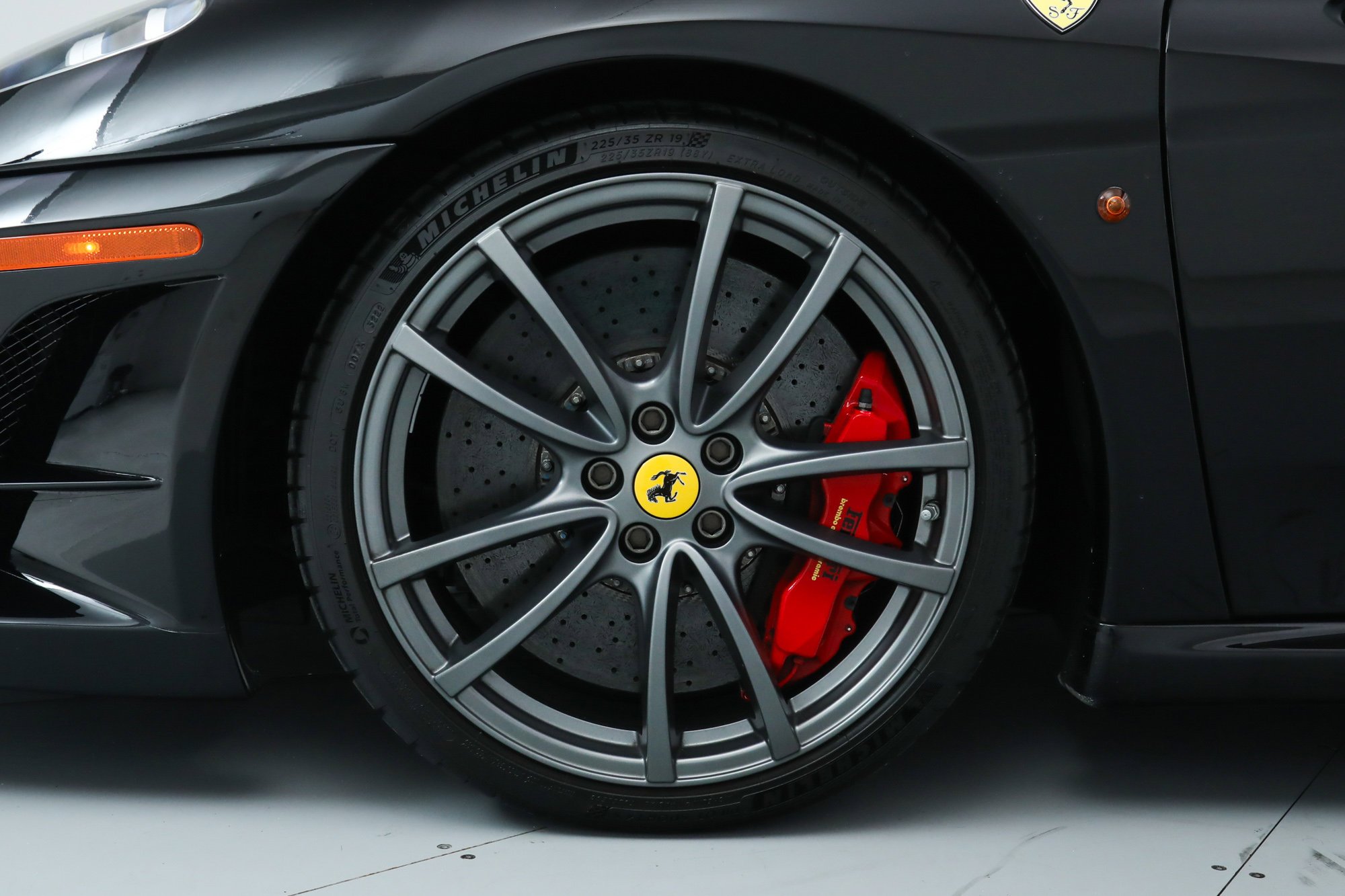 Used 2008 Black Ferrari  image 22