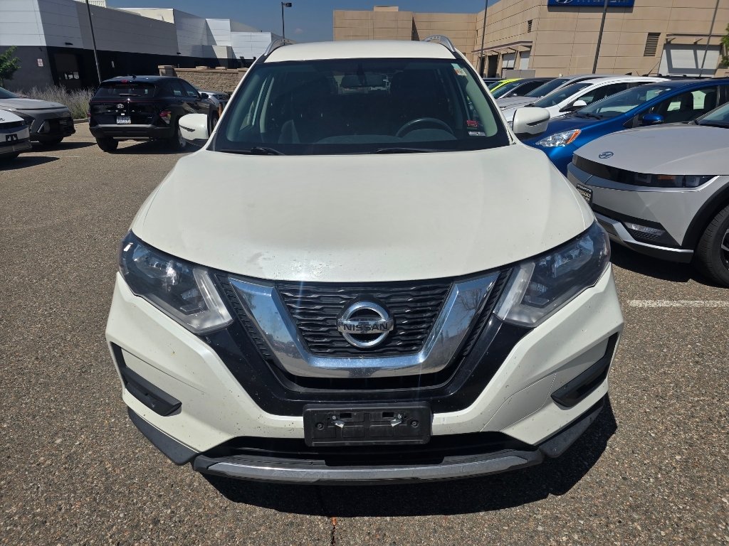 Used 2017 Pearl White Nissan SV image 8