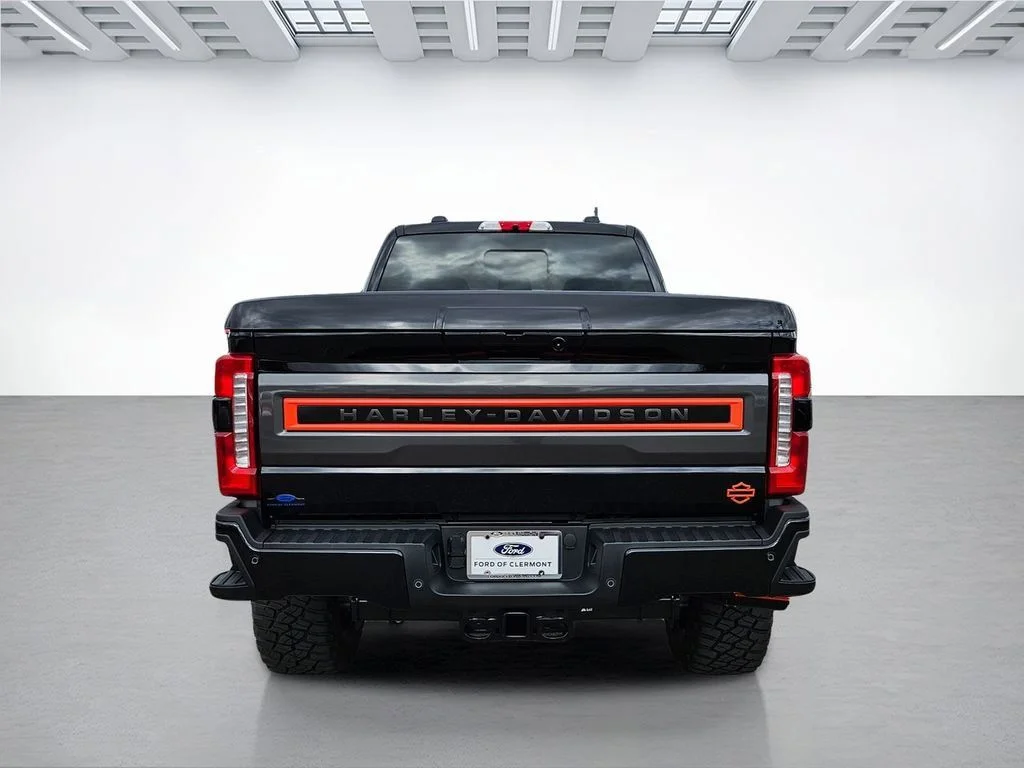 New 2026 Agate Black Metallic Ford F-250® Lariat® image 6