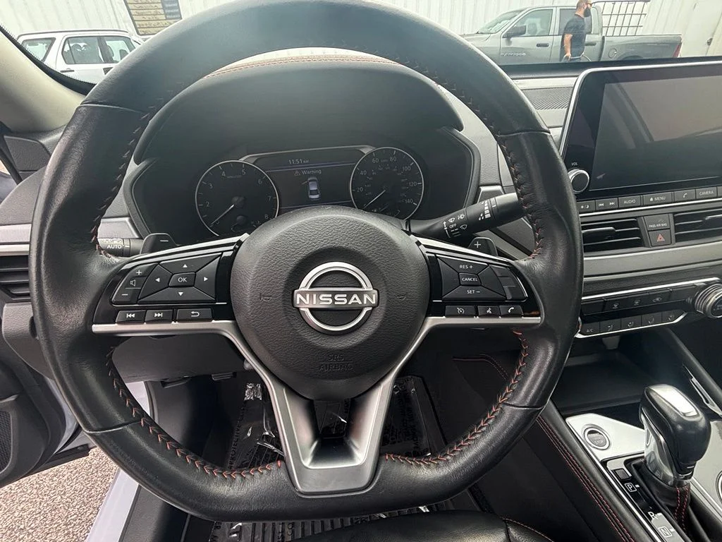 Used 2024 Gray Nissan 2.5 SR image 13