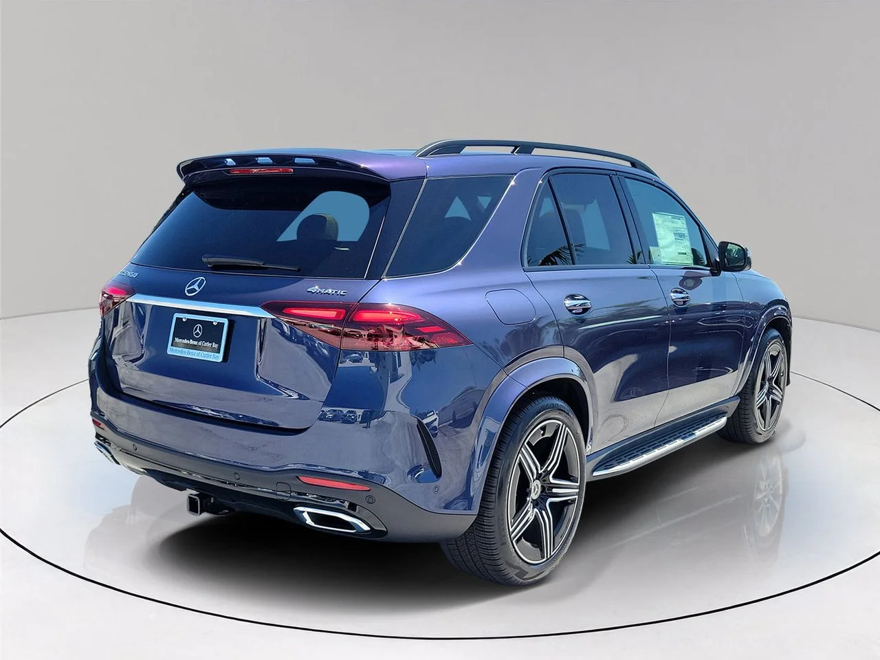 New 2026 Twilight Blue Metallic Mercedes-Benz GLE 450 image 4