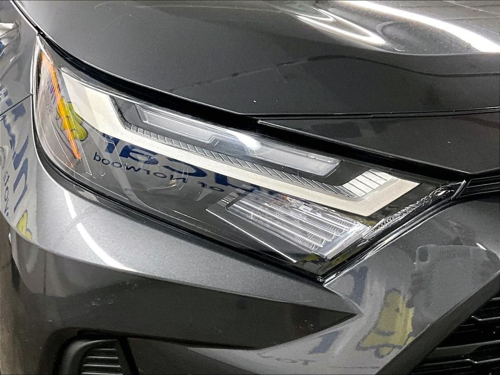 Used 2025 Gray Toyota XLE image 30
