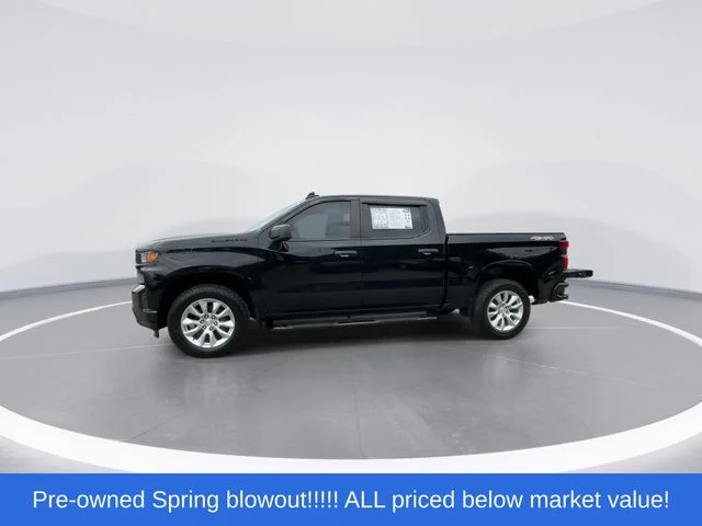 Used 2021 Black Chevrolet Custom image 4