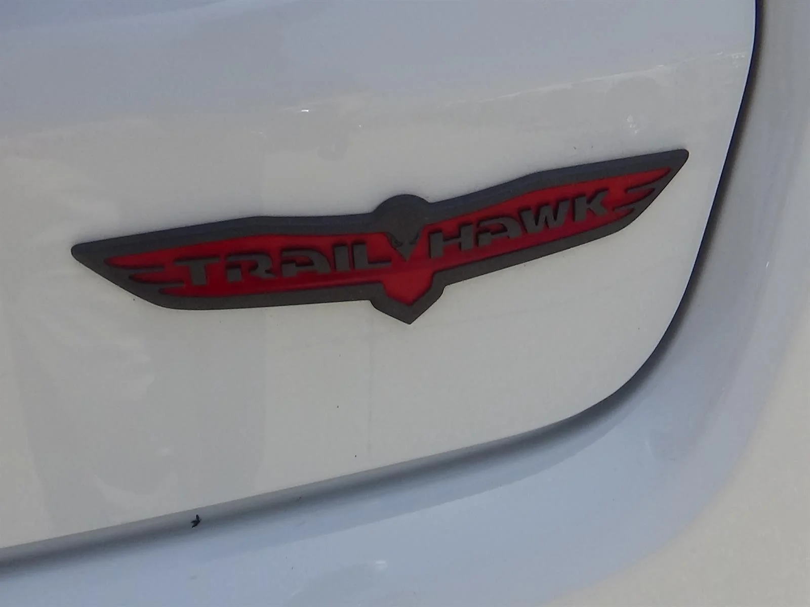 Certified Used 2025 Bright White Clear Coat (pw7) Jeep Trailhawk image 11