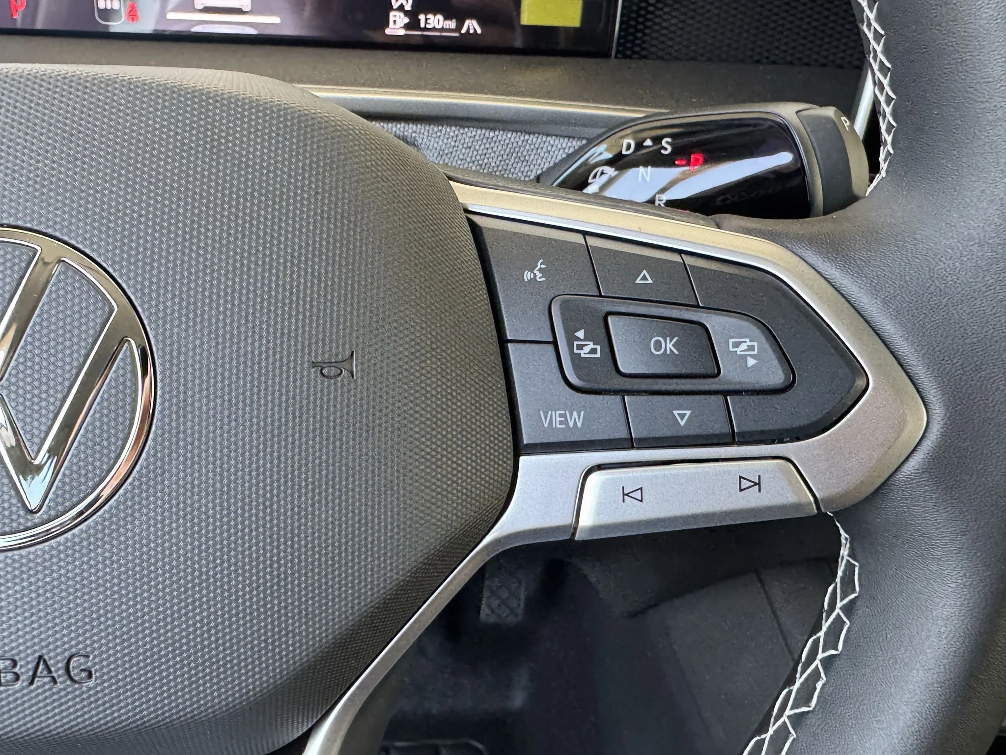 New 2026 Pyrite Silver Metallic Volkswagen S image 19
