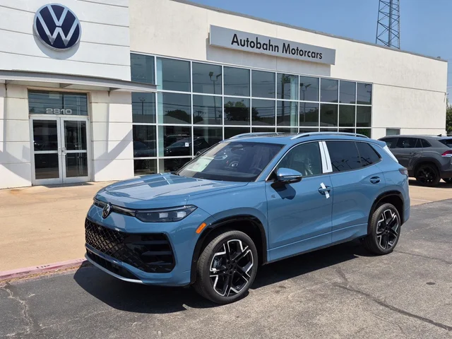 2026 Volkswagen Tiguan SEL R-Line Turbo