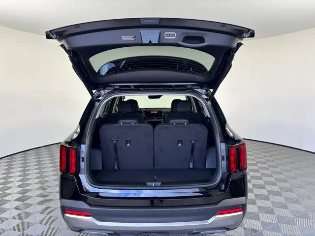 New 2026 Black Kia EX image 38