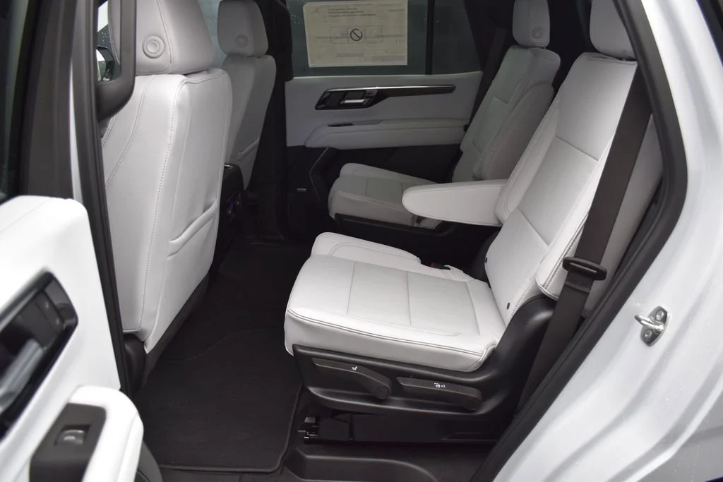 New 2026 Polar White Tricoat Chevrolet Premier image 29