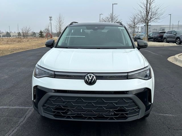 New 2026 Pure White W/Deep Black Roof Volkswagen 1.5T SE Black image 2
