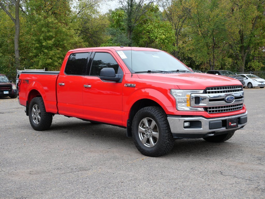 Used 2018 Red Ford XLT image 1