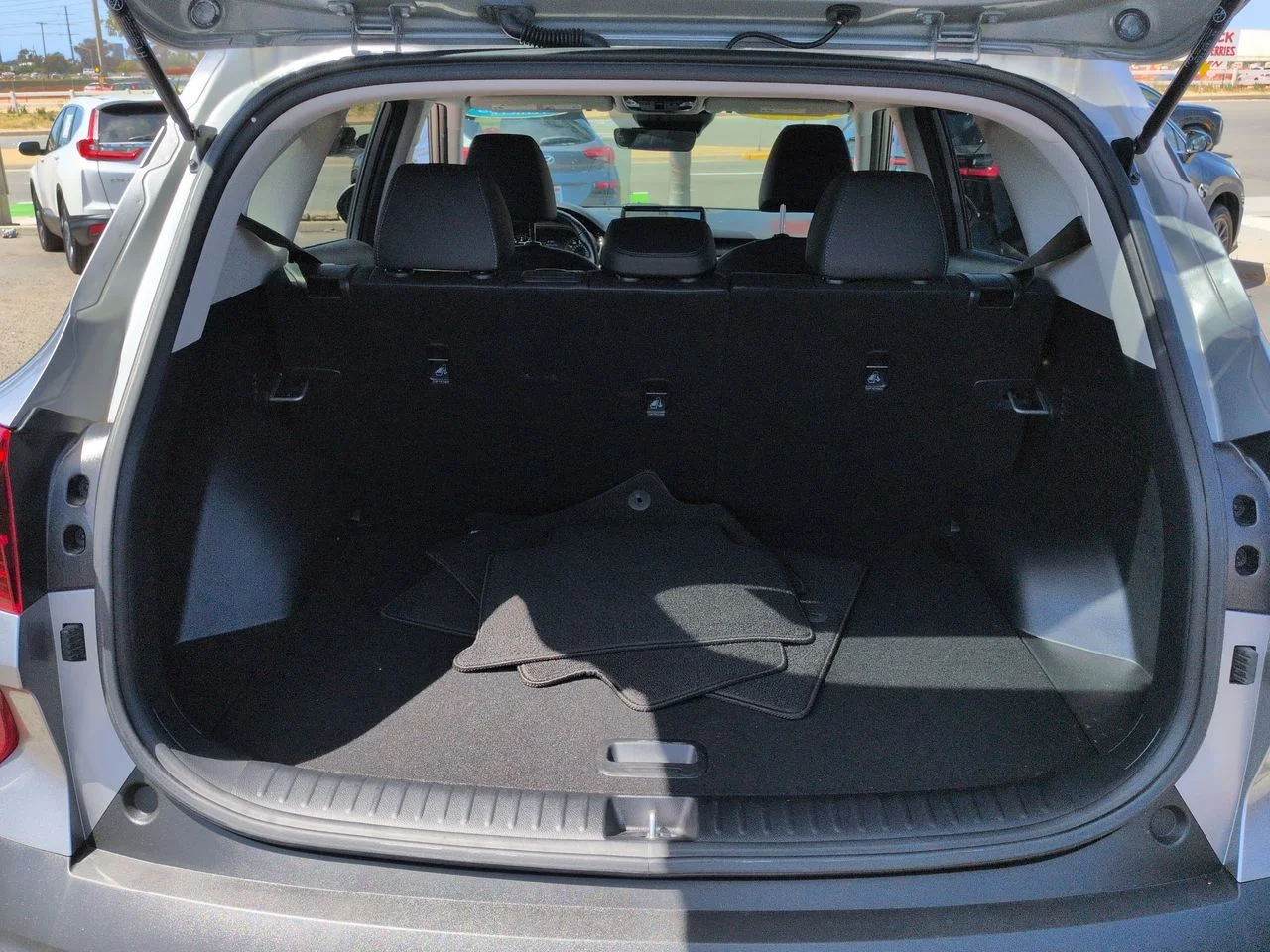 Certified Used 2022 Gravity Gray Kia EX image 27