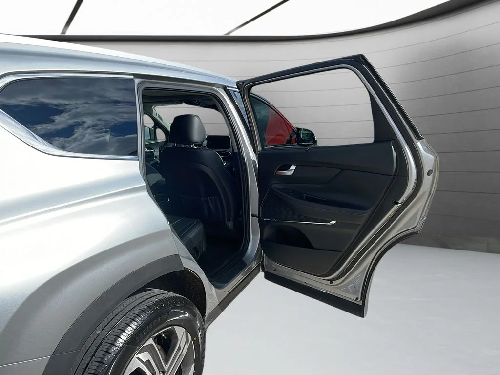 Used 2023 Silver Hyundai SEL image 41
