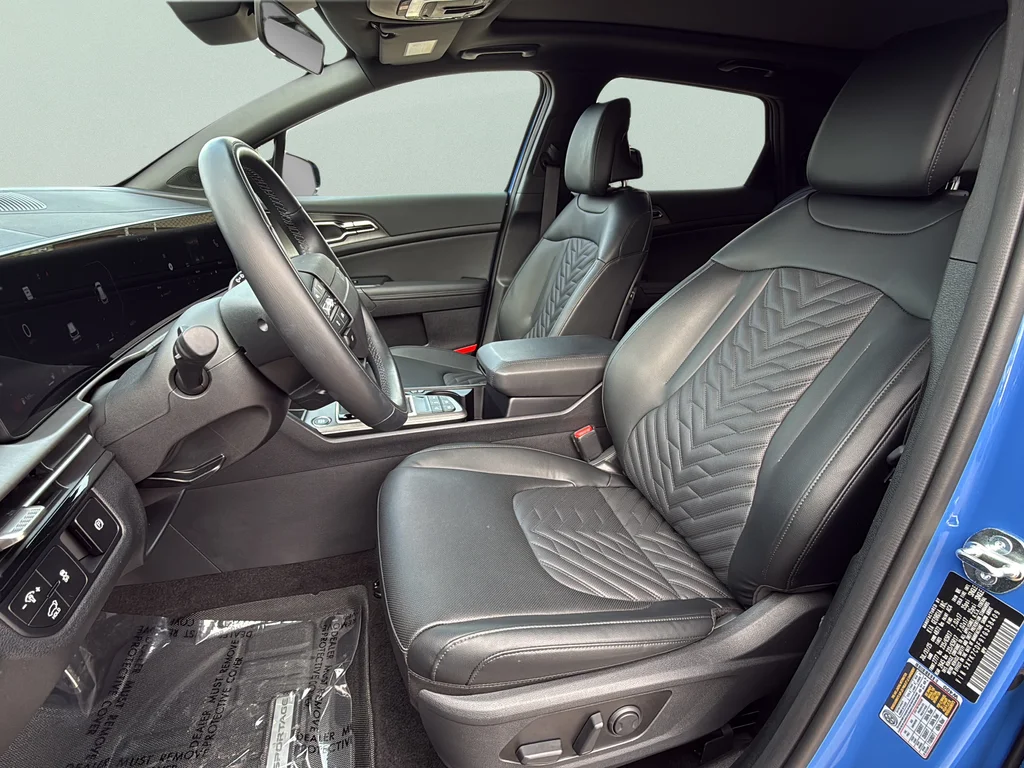 Used 2026 Nebular Blue/Black Roof Kia X-Pro Prestige image 26