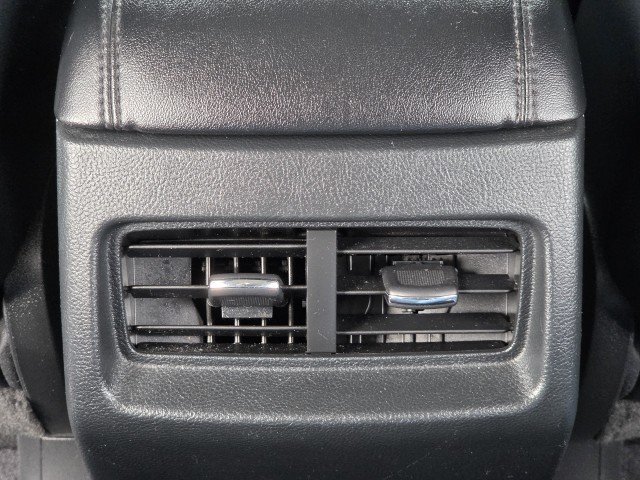 Used 2024 Grey Ford SEL image 35
