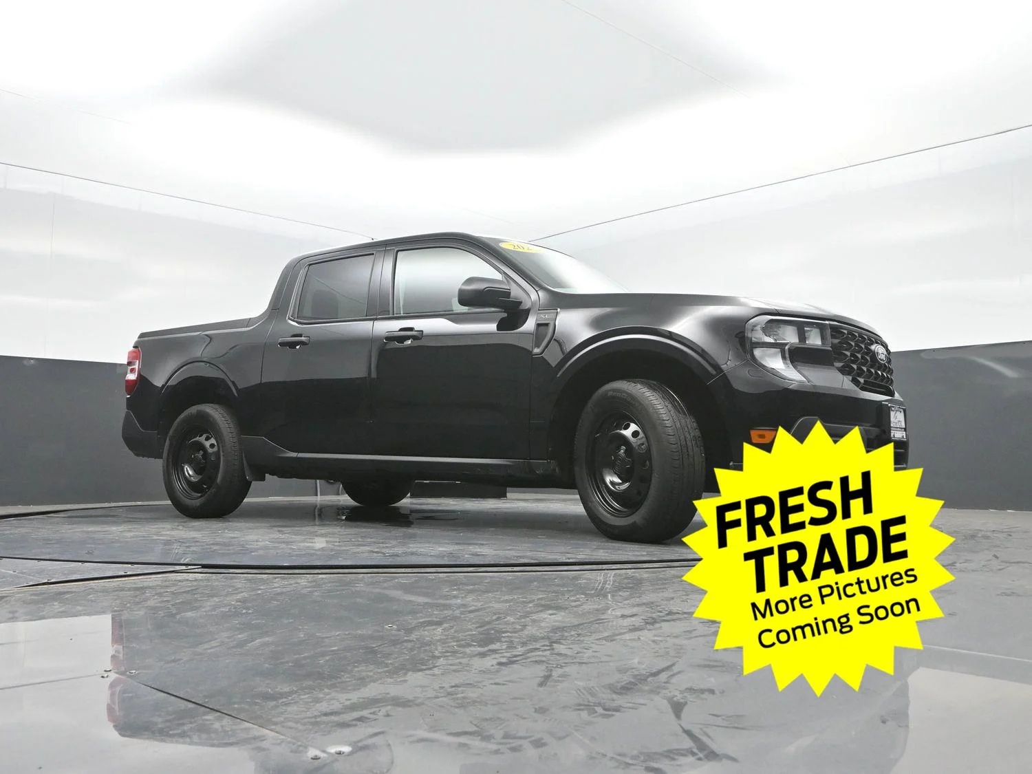 Used 2025 Shadow Black Ford XL image 32