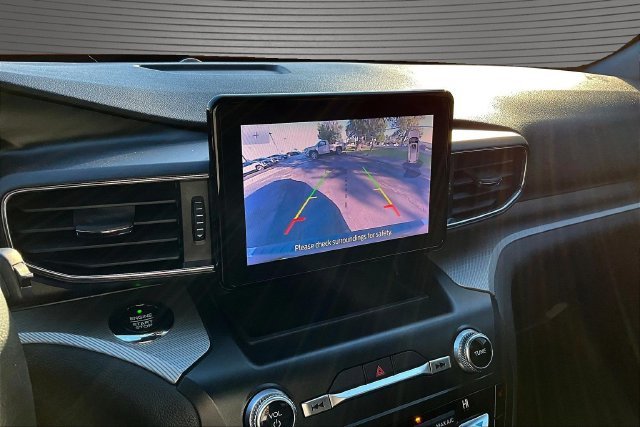Used 2020 Silver Ford XLT image 14