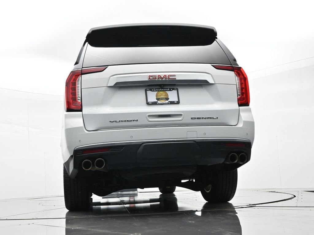 Used 2023 White GMC Denali image 20