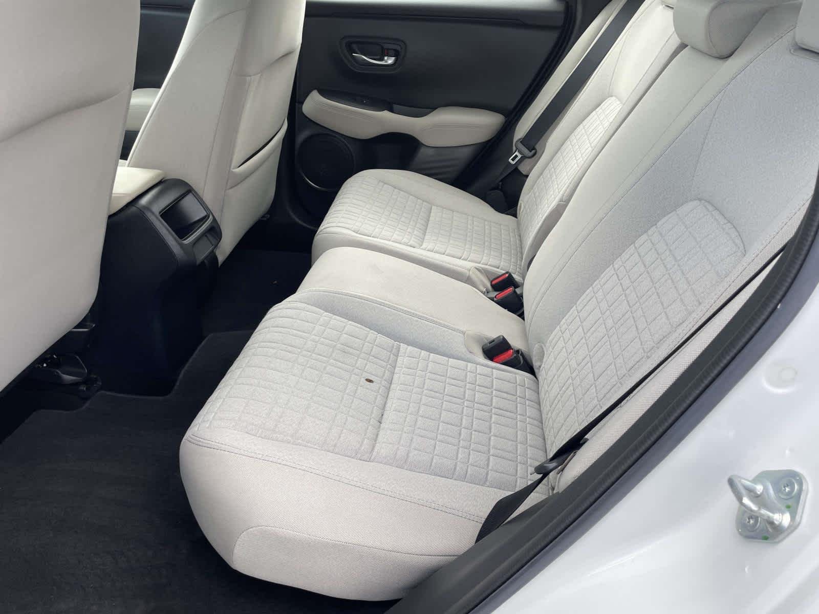 Used 2024 Platinum White Pearl Honda LX image 22