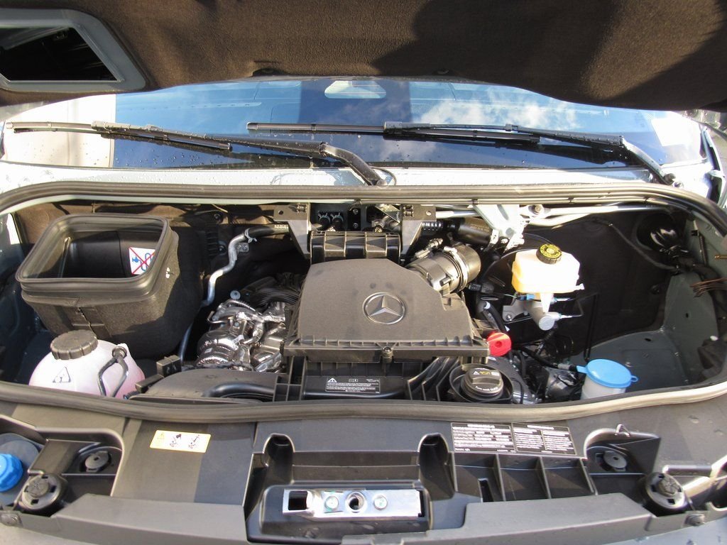 2025 Mercedes-Benz Sprinter Cargo Van Base - Photo 9