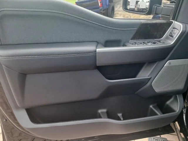 New 2026 Black Metallic Ford Lariat image 16