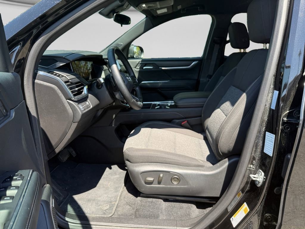 Used 2025 Ebony Twilight Metallic GMC AWD Elevation image 10