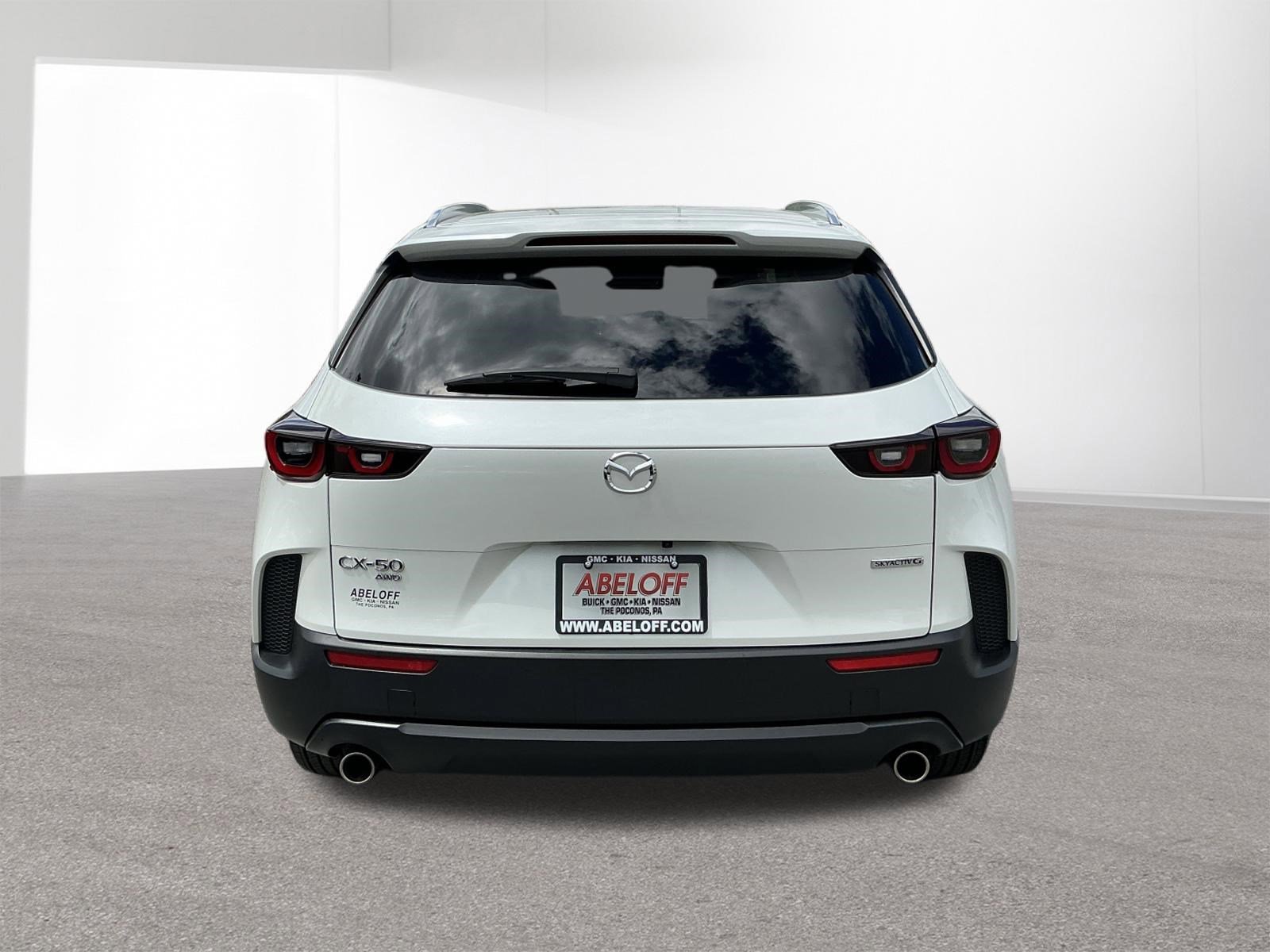Used 2023 Wind Chill Pearl Mazda 2.5 S Preferred Plus Package image 4