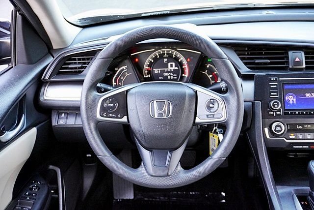 Used 2018 Purple Honda LX image 25