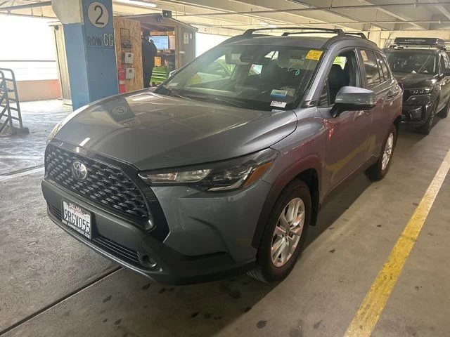 Used 2024  Toyota LE image 4
