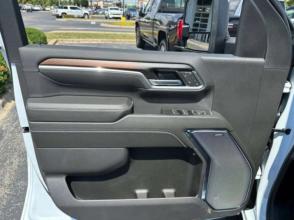 2026 GMC Sierra 2500HD Denali - Photo 12