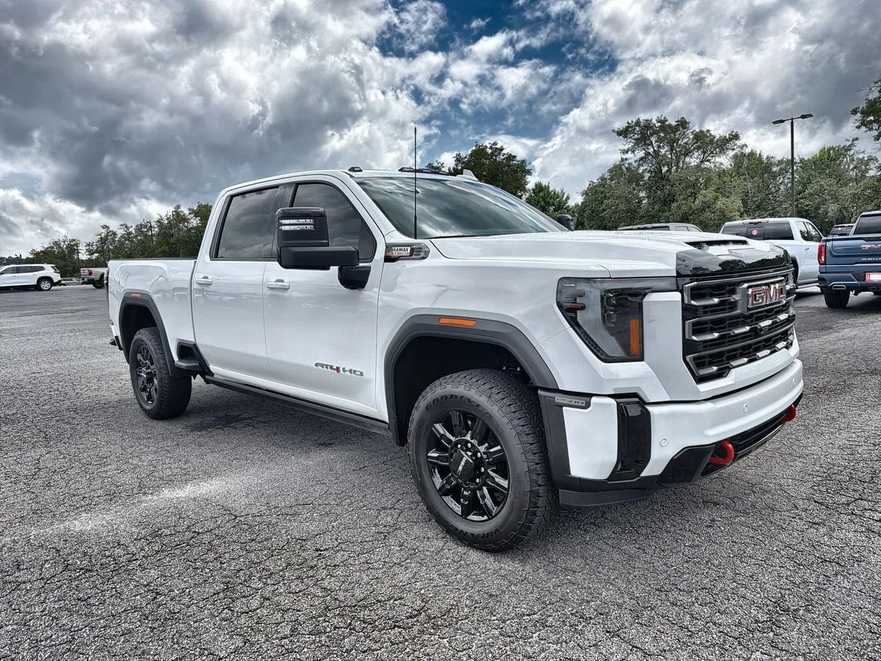 Used 2025 Summit White GMC AT4 image 2