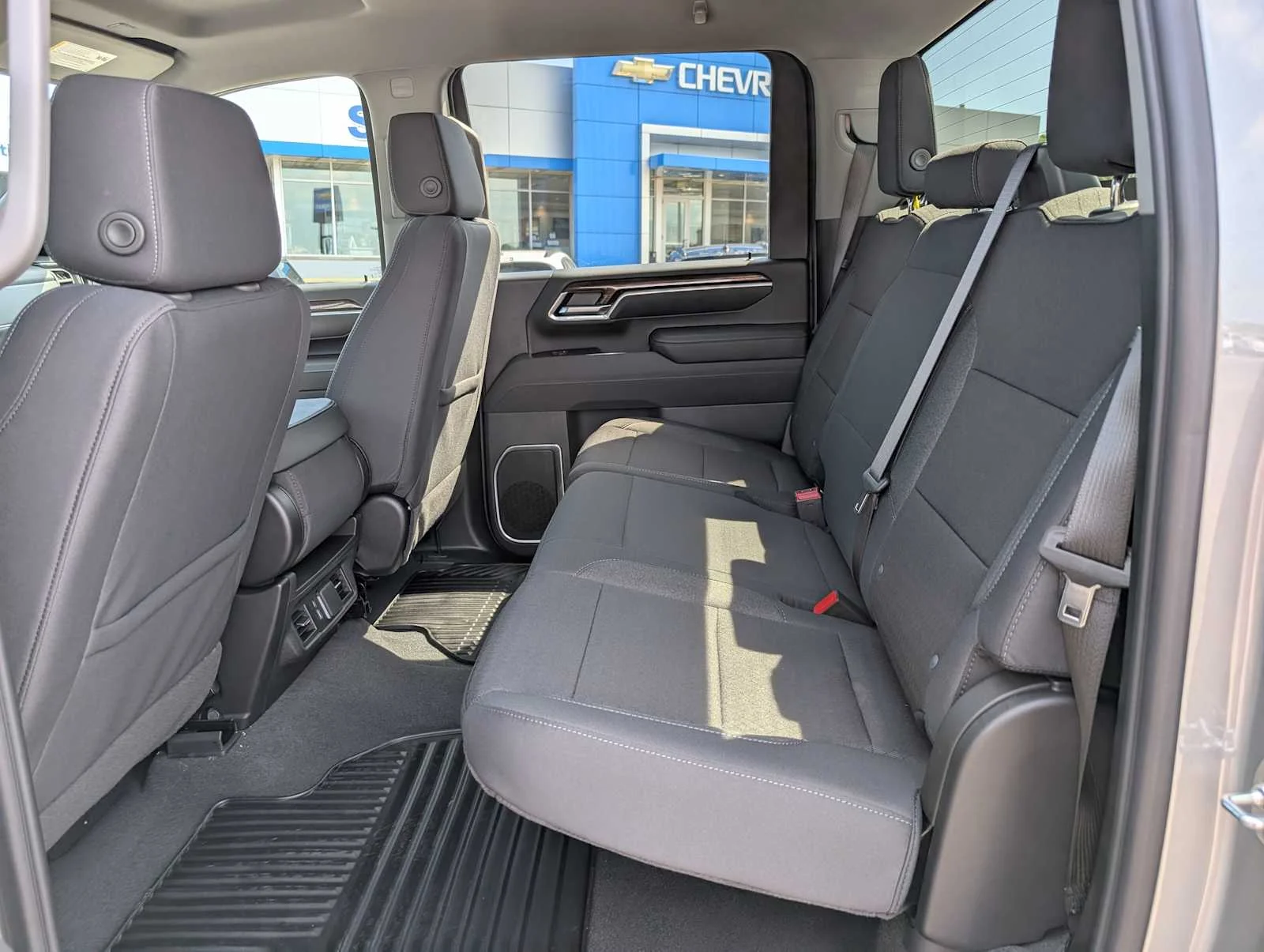 New 2026 Sterling Gray Metallic Chevrolet LT image 18