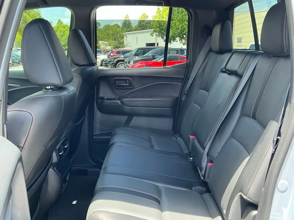 Used 2025  Honda TrailSport image 35