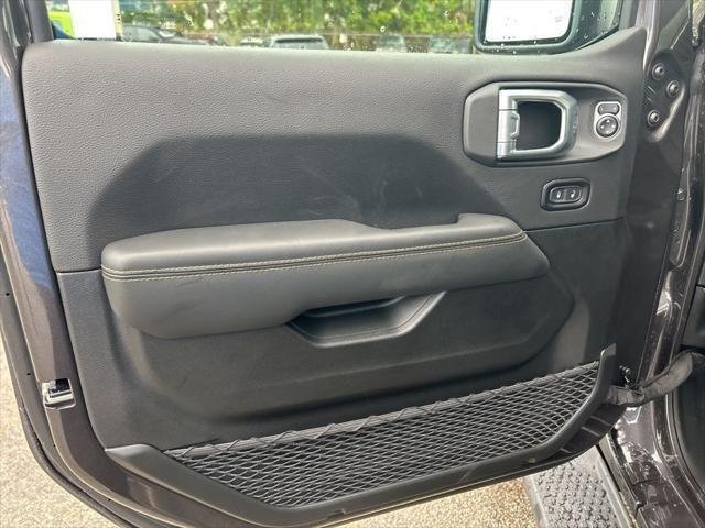 2025 Jeep Wrangler 4-Door Sahara - Photo 36