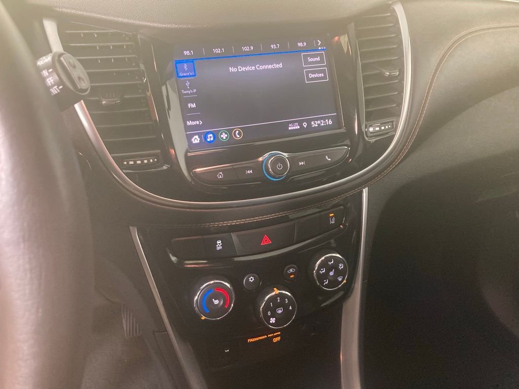 Used 2020 Chevrolet Trax Premier with VIN 3GNCJRSB8LL135240 for sale in Elk River, Minnesota