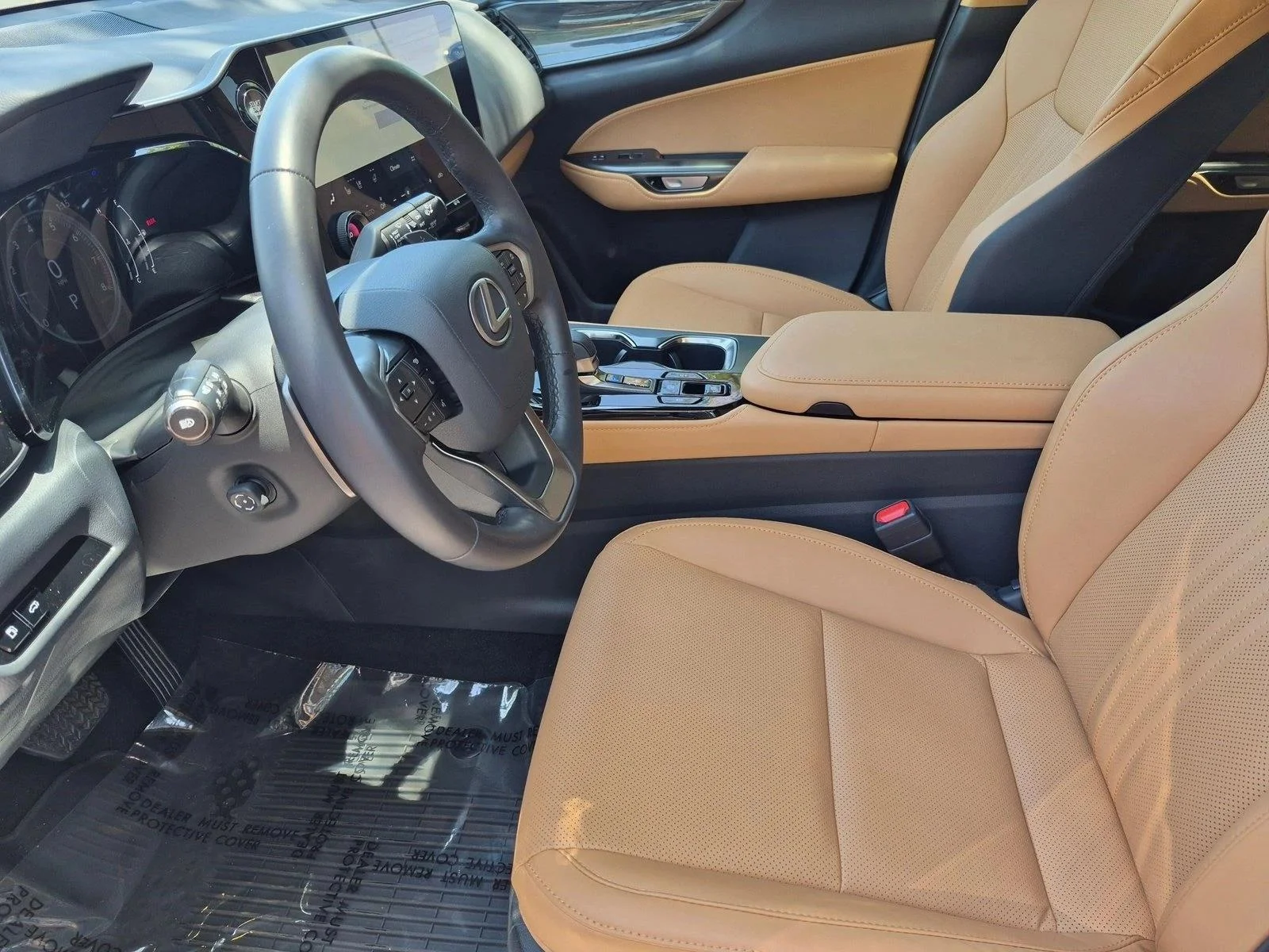 Certified Used 2025 Eminent White Pearl Lexus PREMIUM image 16