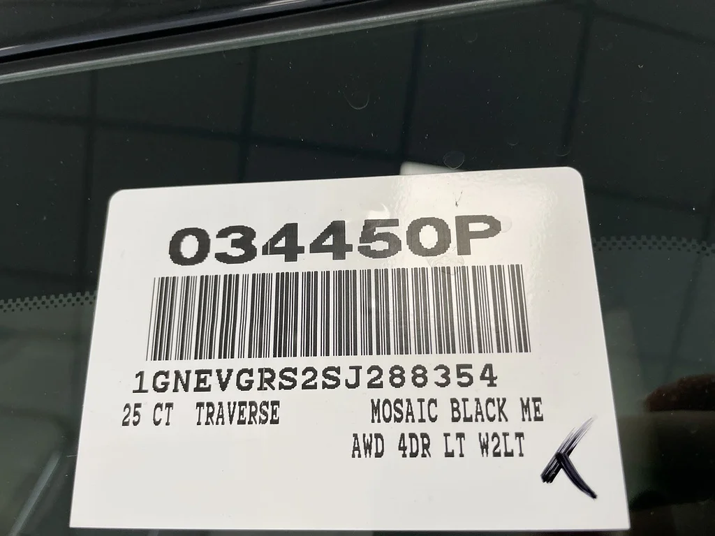 Used 2025 Mosaic Black Metallic Chevrolet LT image 33