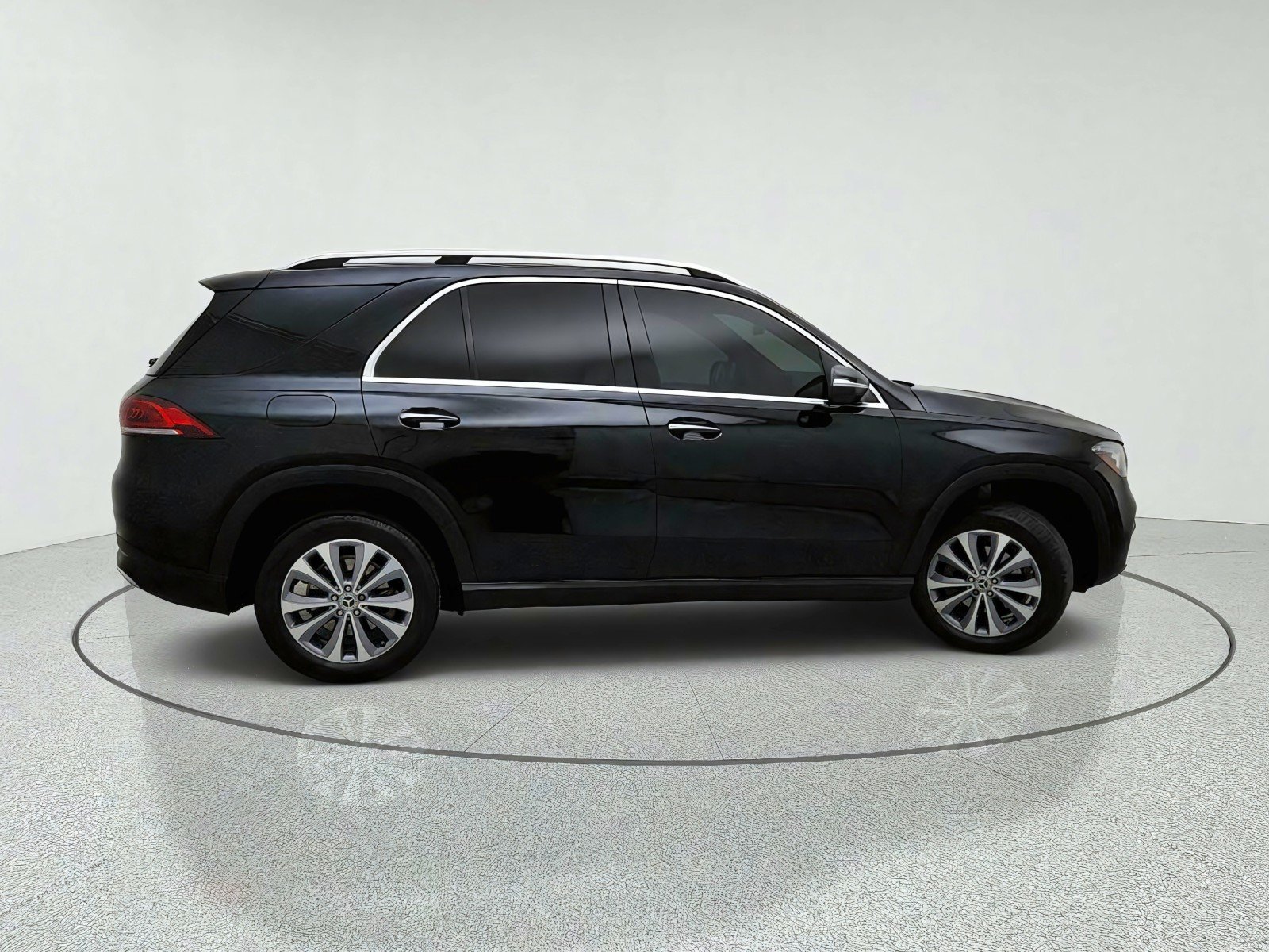 Used 2023 Black Mercedes-Benz GLE 350 image 7