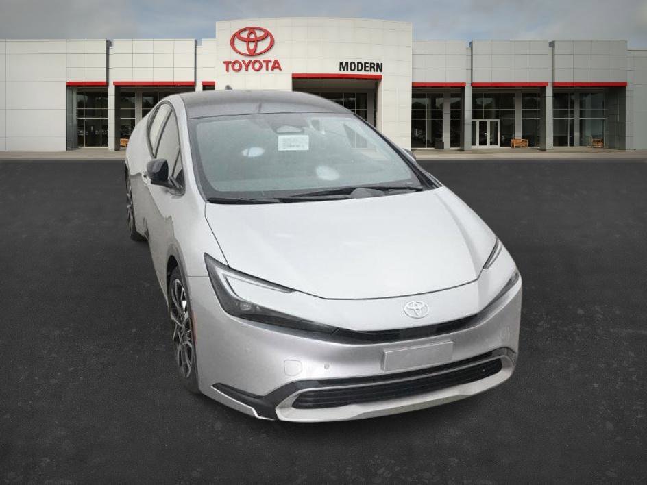 New 2026 Cutting Edge Toyota XSE Premium image 32