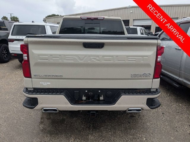 Used 2026 White Chevrolet High Country image 5